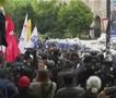 Судири во Истанбул меѓу полицијата и демонстрантите кои го одбележуваат 1 Мај