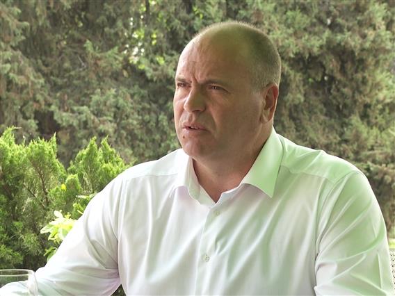 Политички профил на Максим Димитриевски, кандидат за претседател на „ЗНАМ“