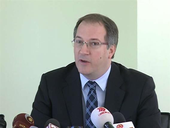 Амбасадорот Жерновски од Романија,повикан на консултации во МНР
